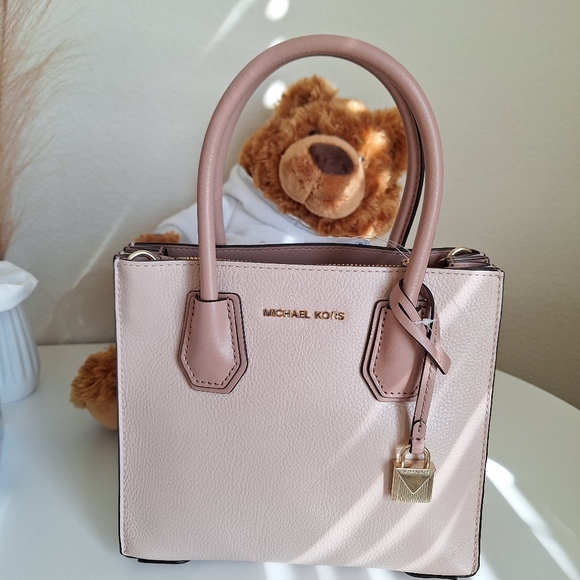 Michael Kors Mercer Median Accordion Messenger Tote  New Without Shoulde… - Picture 4 of 9